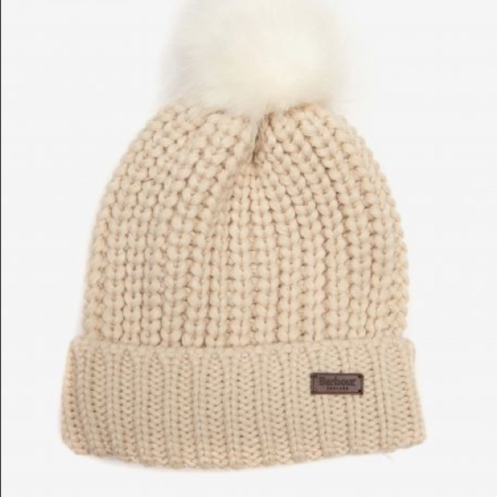Barbour Saltburn beanie in pearl (one size)